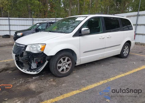 2012 Chrysler Town & Country Touring-L из США, поврежденный, VIN 2C4RC1CG8CR150297
